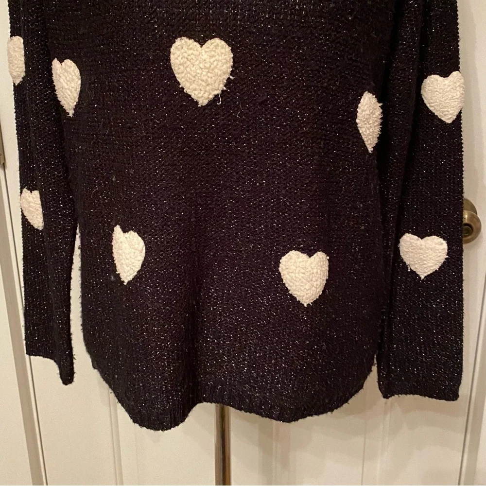LC LAUREN CONRAD SWEATER CREWNECK ROUND BLACK SHIMMER PUFFY CREAM HEARTS Size L